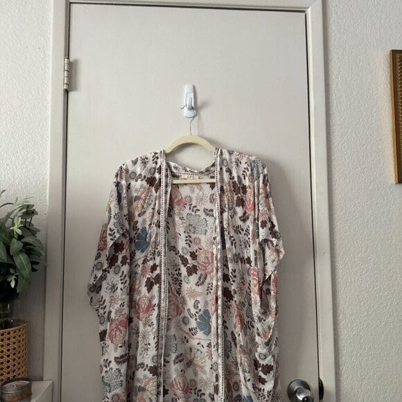 🦋 LOFT Floral Bohemian Boho Kimono Cover Up Garden Size XS/S - Picture 3 of 5